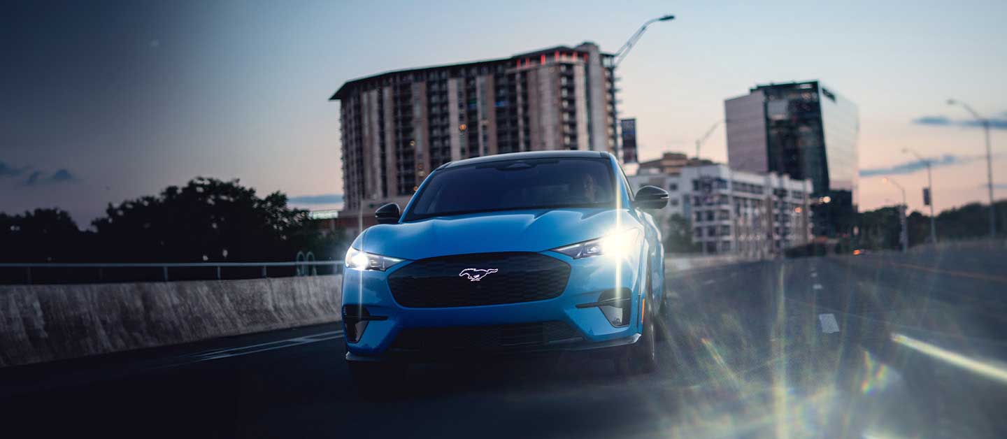Ford Vehículos Eléctricos e Híbridos, disponibles en Puerto Rico. Conócelos, manéjalos y cotiza el precio