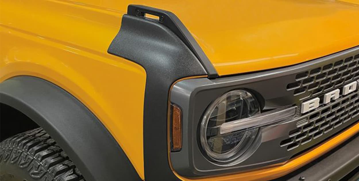 Meet Ford Bronco Accessories in PR, Exterior Trim Trail Armor - Front Corners