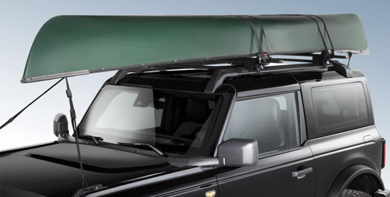 Conoce Accesorios Ford Bronco en PR, Parrillas y Transportadores Yakima Portacanoas Montado