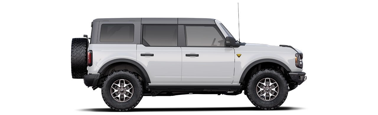 Discover the 2022 Ford Bronco Off-Road SUV 4-door in Color Oxford White