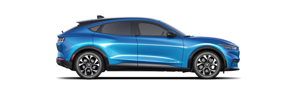 Conoce Ford Mustang Mach-E 2022: SUV Eléctrica en color Grabber Blue Metallic