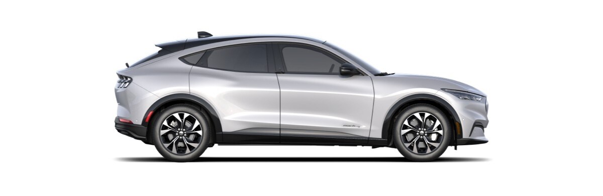 Conoce Ford Mustang Mach-E 2022: SUV Eléctrica en color Space White Metallic