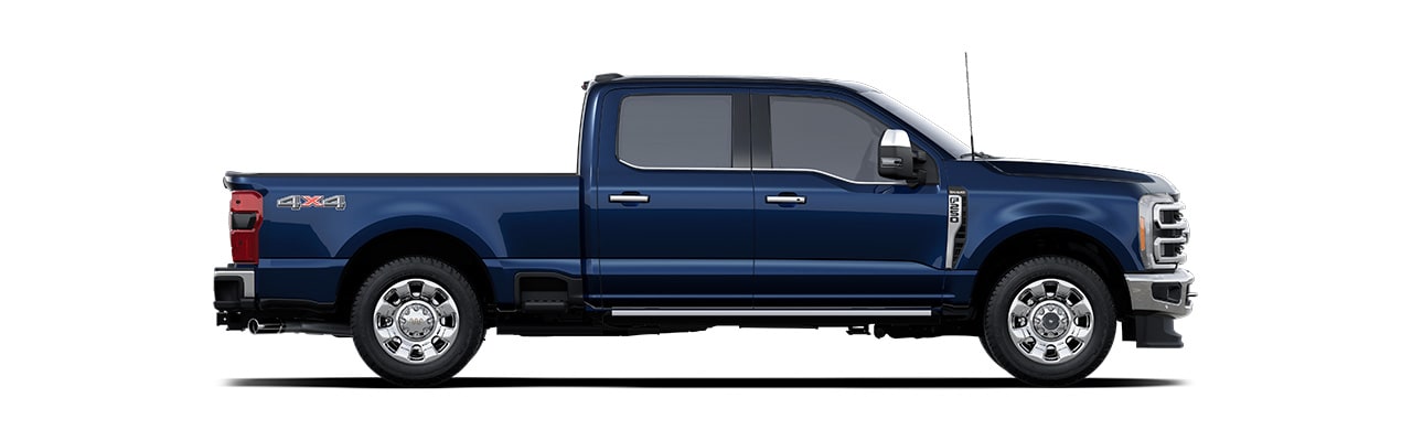 Ford Super Duty F-250 2024, Versión King Ranch en Color Antimatter Blue Metallic