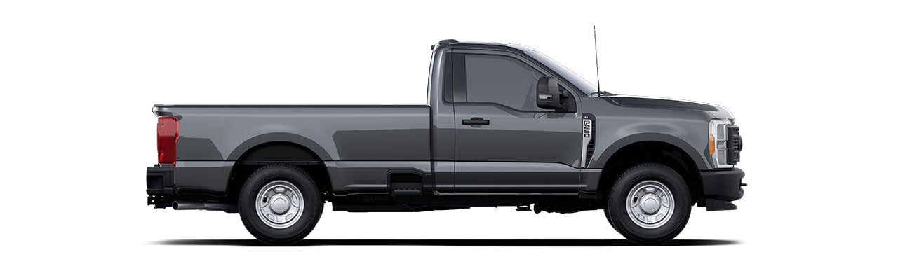 Ford Super Duty F-250 2024, Versión XL en Color Carbonized Gray Metallic