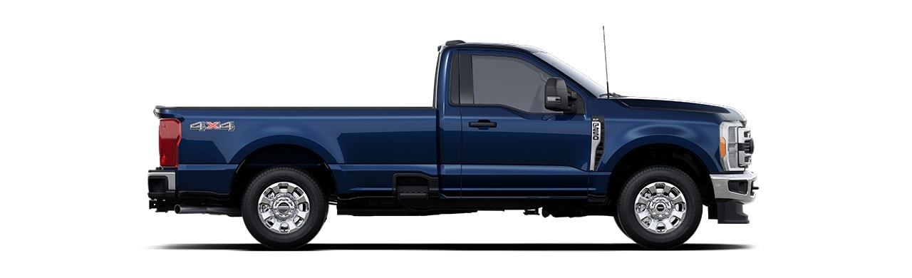 Ford Super Duty F-250 2024, Versión XLT en Color Antimatter Blue Metallic