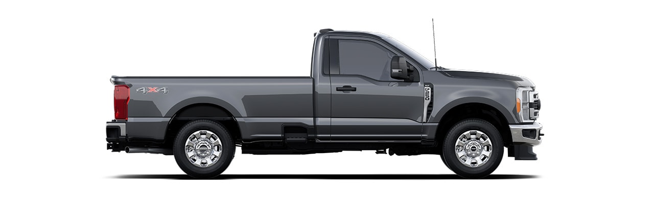 Ford Super Duty F-250 2024, Versión XLT en Color Carbonized Gray Metallic