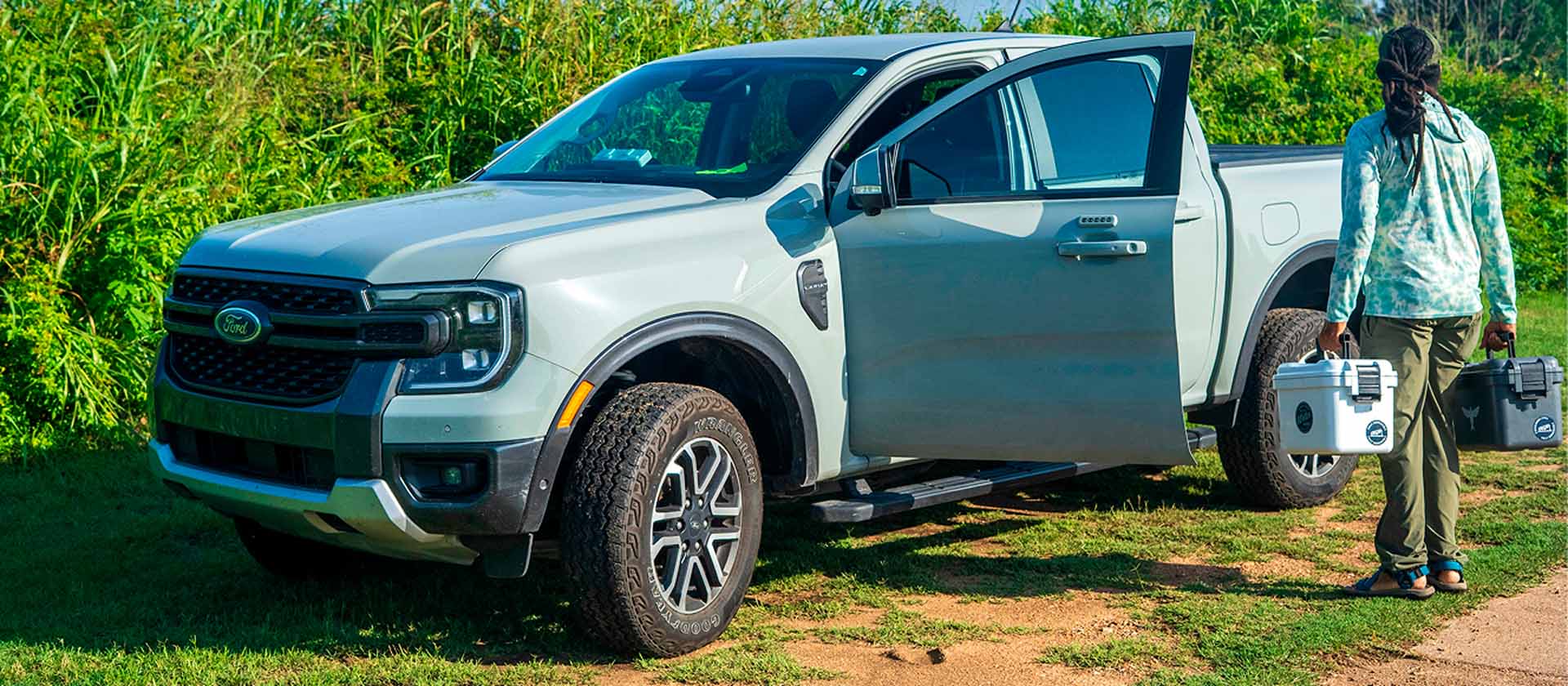 Ford Ranger pickup offers easier driving through advanced assistance systems