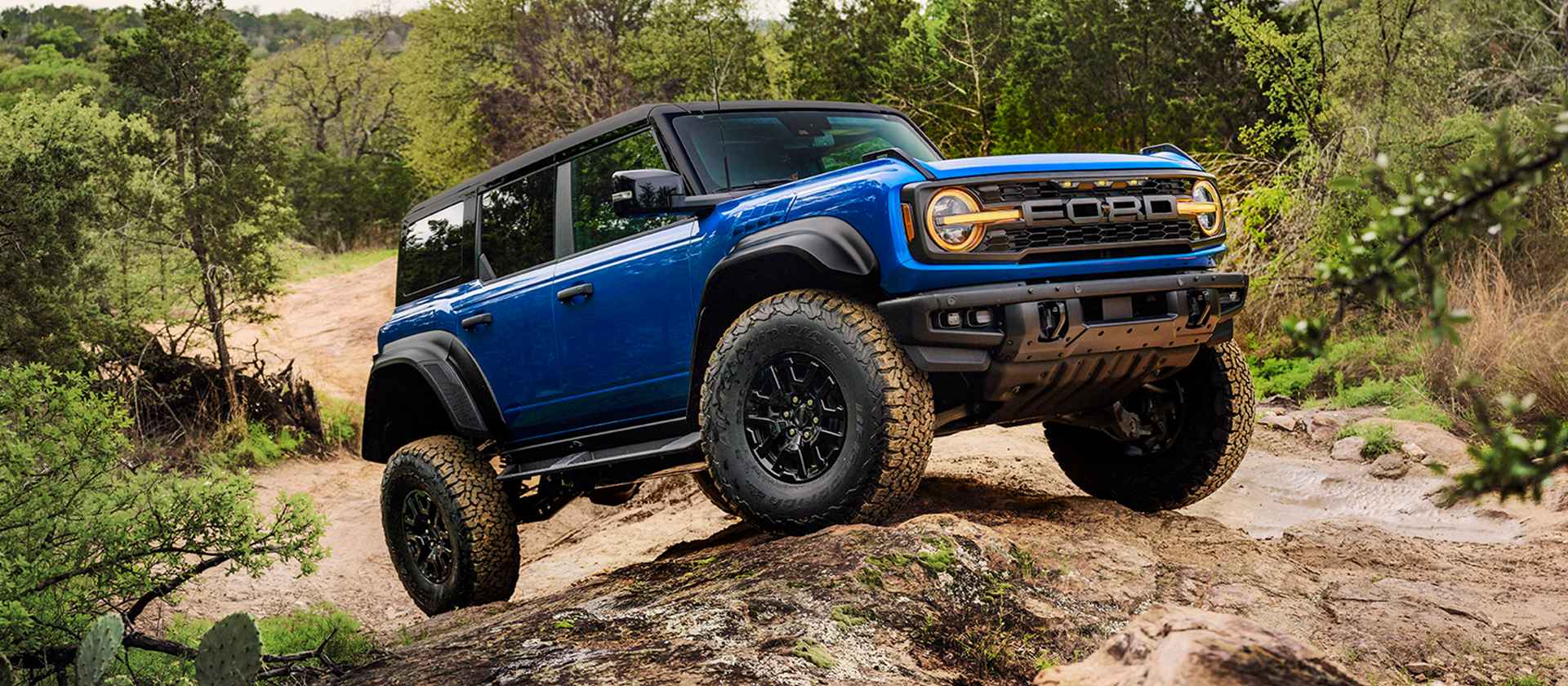 Impressive, wide and strong design of the 2026 Ford Bronco Raptor 4X4 SUV in Puerto Rico