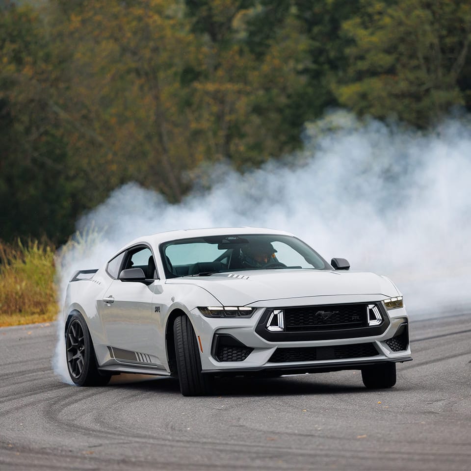 Ford Mustang 2025 in Puerto Rico with the most great perfomance, engine V8