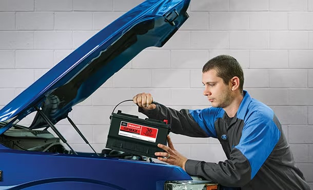 Descubre Tips de Mantenimiento para Mejorar el Rendimiento de tu Vehículo Ford