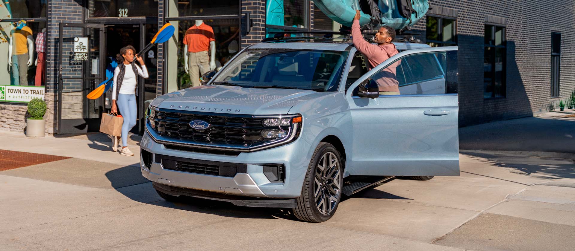 SUV Ford Expedition versión Active 2026 con tecnologías de seguridad para toda la familia