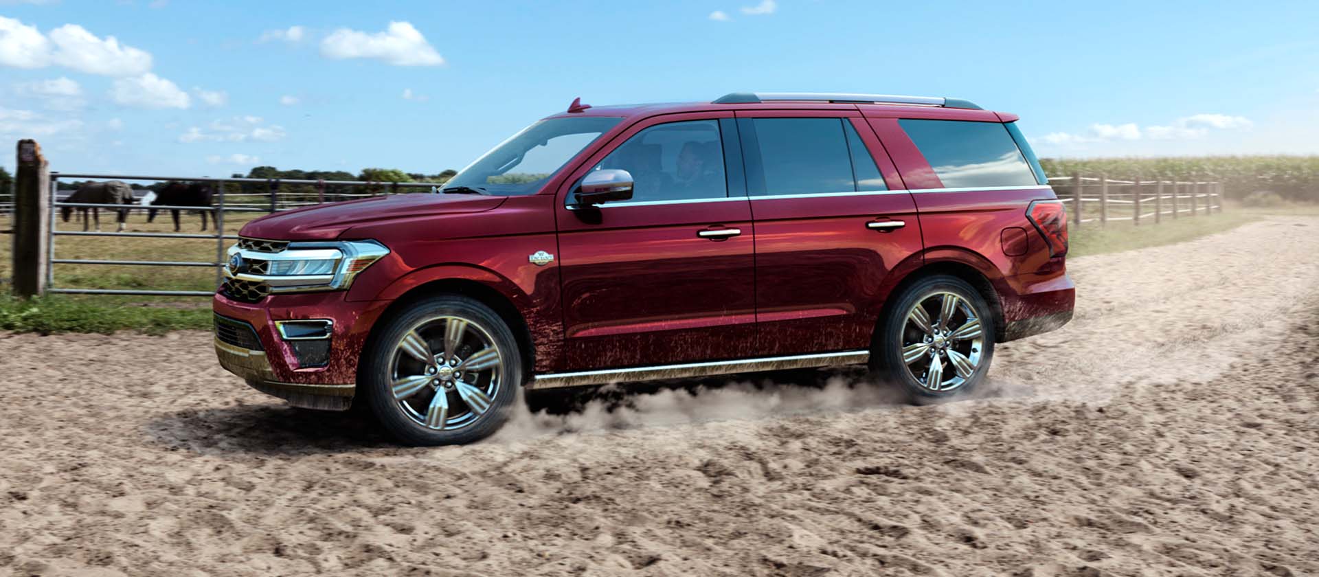 SUV Ford Expedition versión King Ranch 2026 con diseño southwest e ineriores únicos