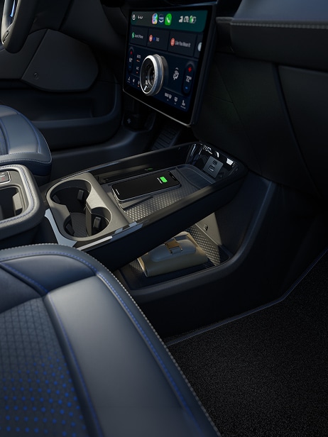 Ford Mustang Mach-E 2026 con plataforma de carga inalámbrica