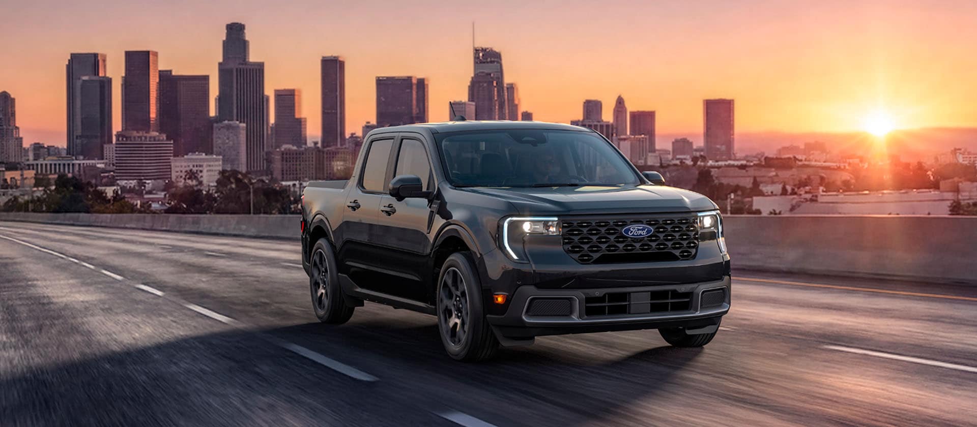 Características y equipamiento de la pickup Ford Maverick versión Lariat 2025 en Puerto Rico