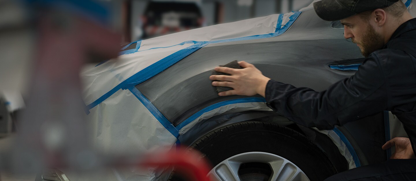 Learn tips on how to act before, during and after a crash. Discover them!