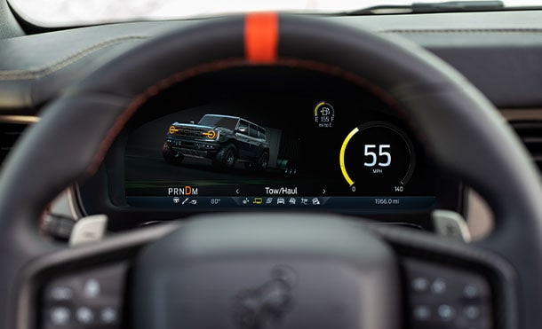 Ford Bronco Raptor 2025 allows maneuvers in city and on highway with better visibility