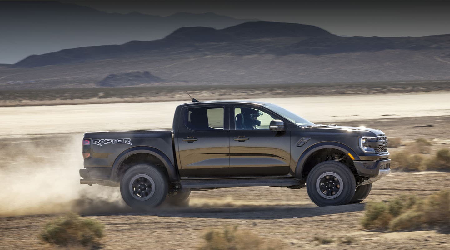 2025 Ford Ranger Raptor: Powerful, big-engine pickup truck for sporty off-road activities