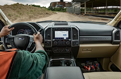 2022 Ford Super Duty has Audio Equipment and Connectivity for your Productivity. Discover it!