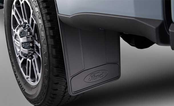  Ford Super Duty F-250 offers safe driving for the driver, passenger, and cargo