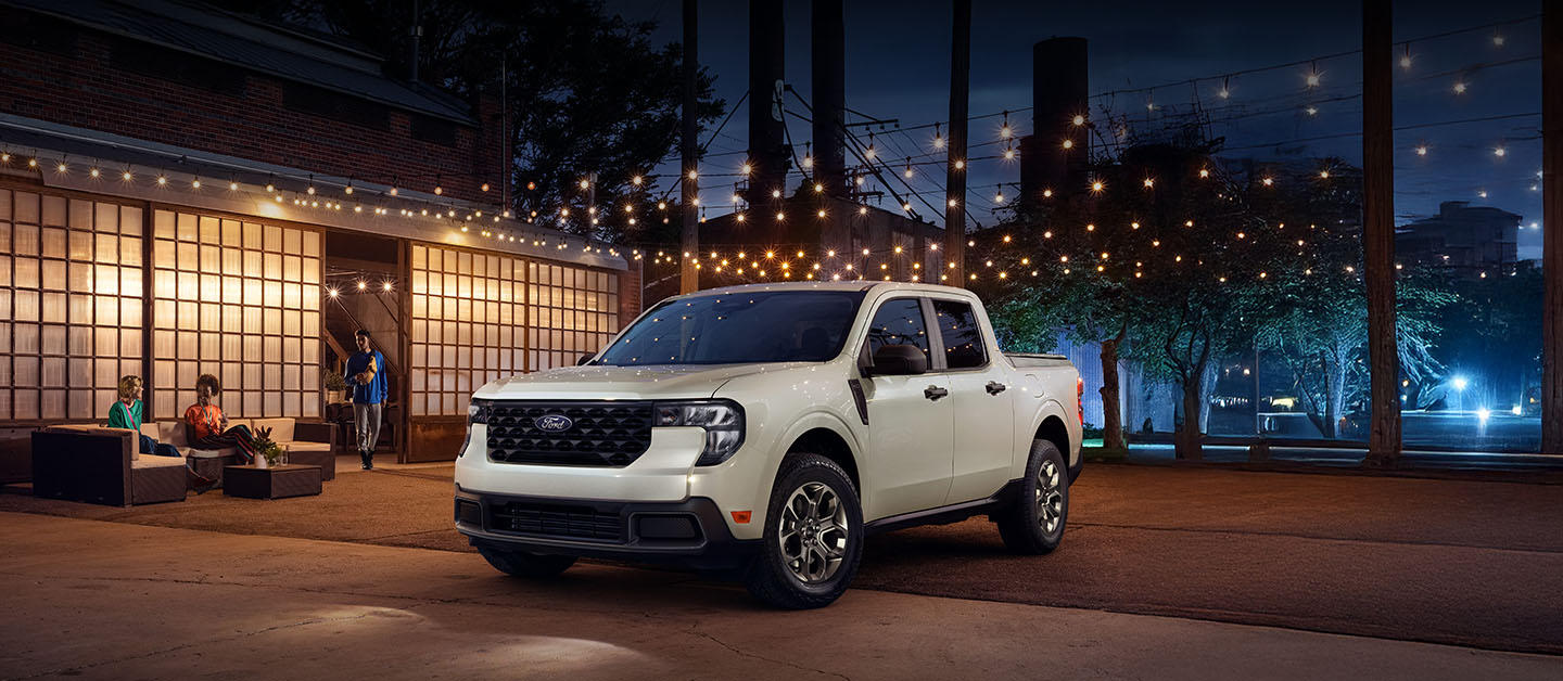 Discover the design and aesthetics of compact pickup Ford Maverick 2025, available in Puerto Rico