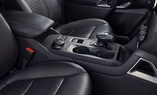 2024 Ford Ranger, Large Interior Space Pickup and New Dashboard and Steering Wheel Design