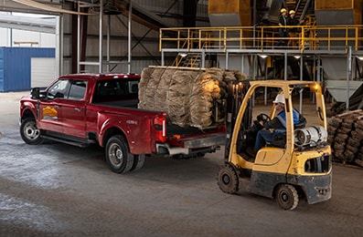 New Ford Ford Super Duty F250 2024: Equipped with On-Board Scales with Smart Hitch