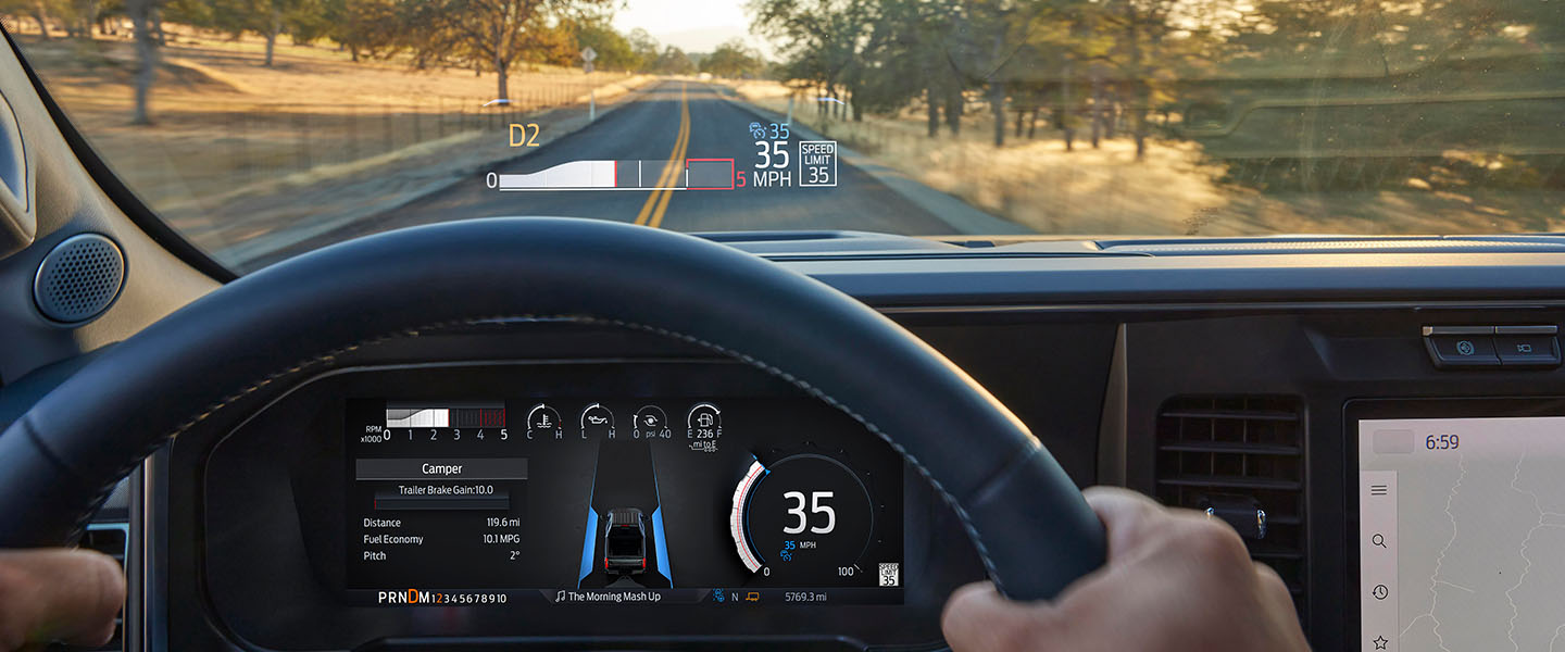 2024 Ford Super Duty F250 with Head-Up Display that Projects Information