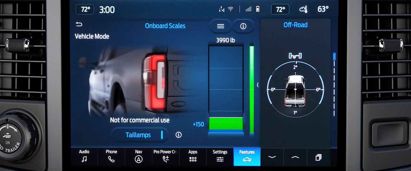 2024 Ford Super Duty F250 with Head-Up Display that Projects Information
