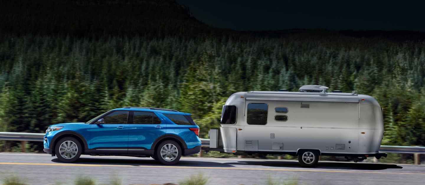 Descubre la Potencia de los Tres Motores disponibles de la Increíble SUV Ford Explorer 2023