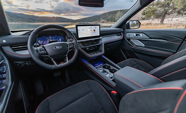 Ford Explorer, SUV con motor Ecoboost de 2.3 litros y transmisión automática de 10 velocidades