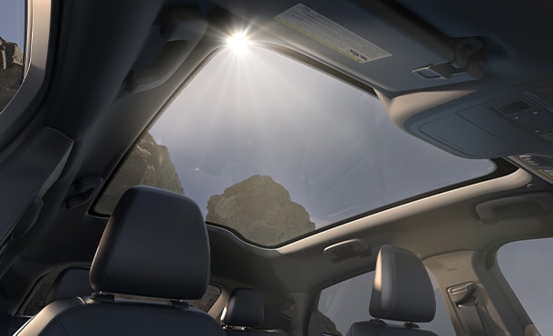 Enamórate del Increíble Diseño Exterior de la SUV Eléctrica Ford Mustang Mach-E 2024