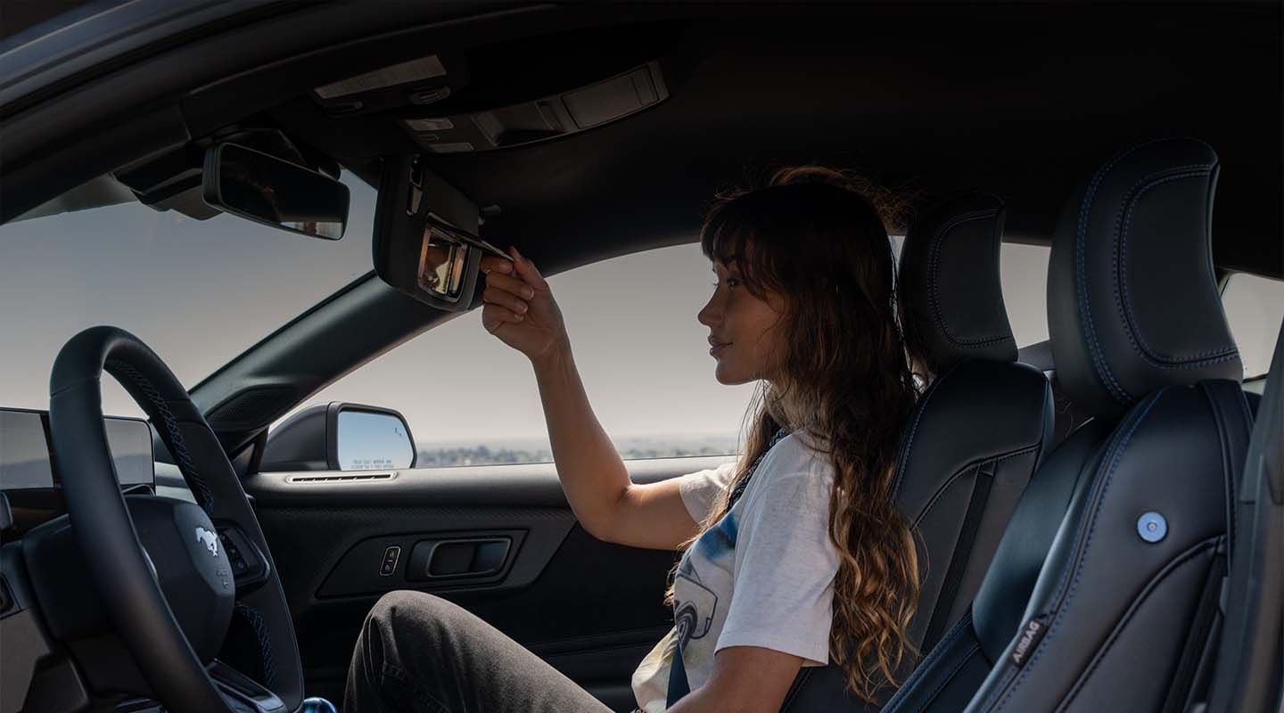 Ford Mustang Dark Horse 2025 con Frenos Antibloqueo de Disco Ventilados y TPMS