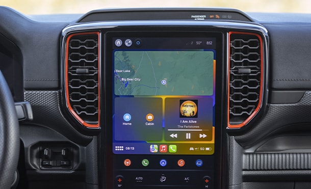 Ford Ranger Raptor 2025, ofrece tecnología inalámbrica de conectividad para smartphone