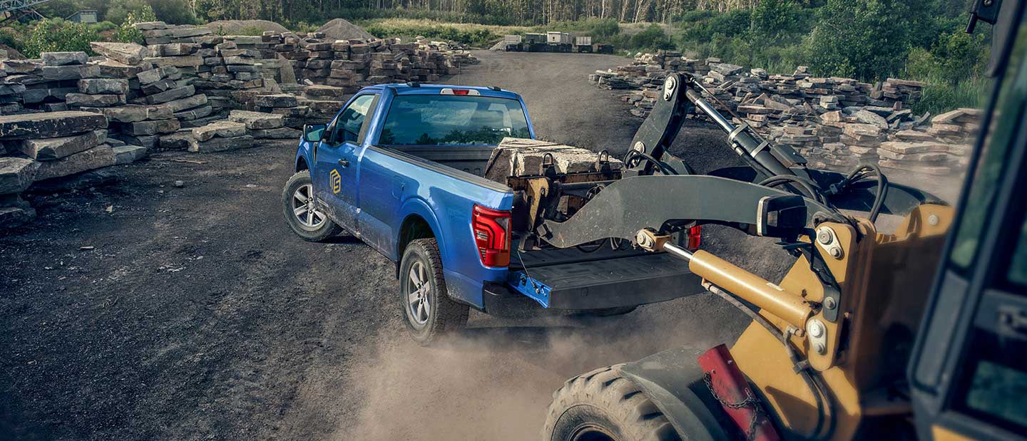 Descubre el Increíble Desempeño de la Pickup Ford F-150 2024 con su Poderoso Motor