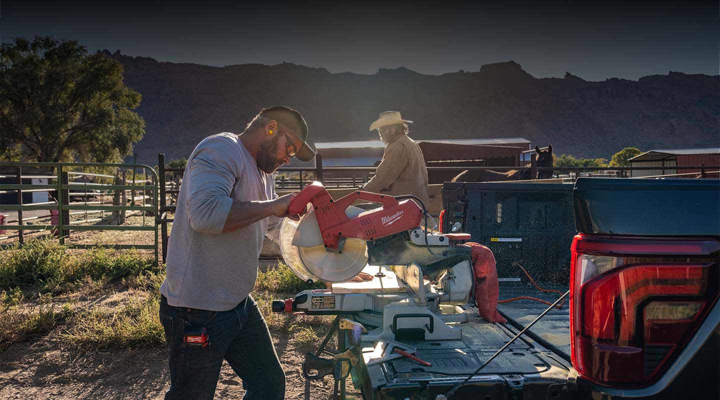 Descubre los Cables Eléctricos y Tomacorrientes equipados en la Pickup Ford F-150 2024