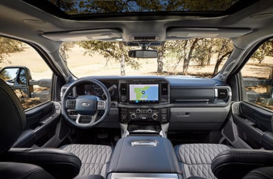 Ford Super Duty F250 2024, Camioneta de Trabajo con Asientos en Piel, Ventilados y Calefactables