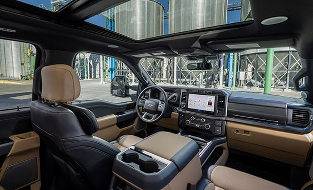 Ford Super Duty F250 2024, camioneta Pickup que expresa el maximo Confort en su Diseño Interior